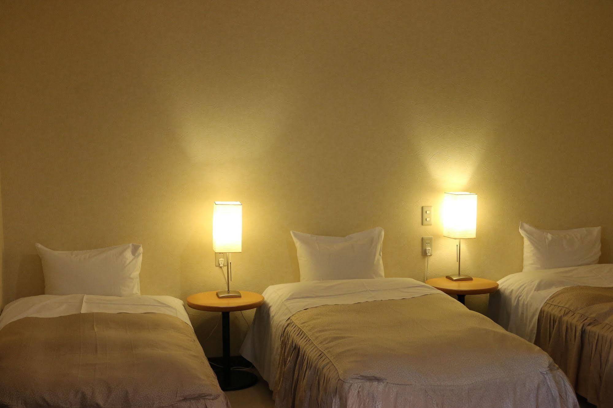 Petit Hotel Enchante Хакуба Екстериор снимка